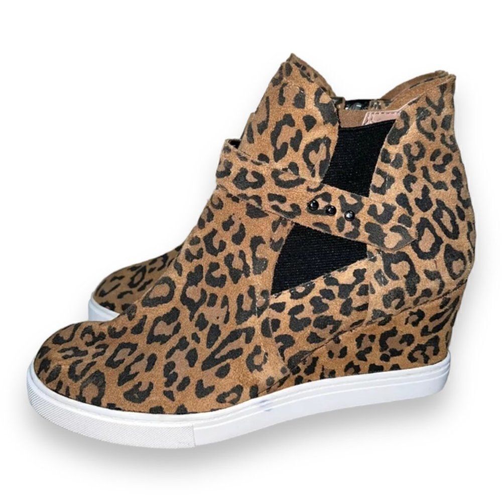 Linea Paolo Freshton Leopard Print Suede Wedge Sneakers Women's 5.5M